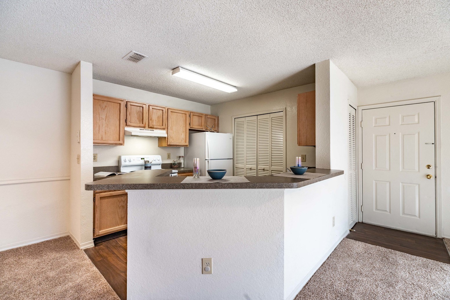 Paradise Island Apartments, 7651 Paradise Island Blvd, Jacksonville, FL